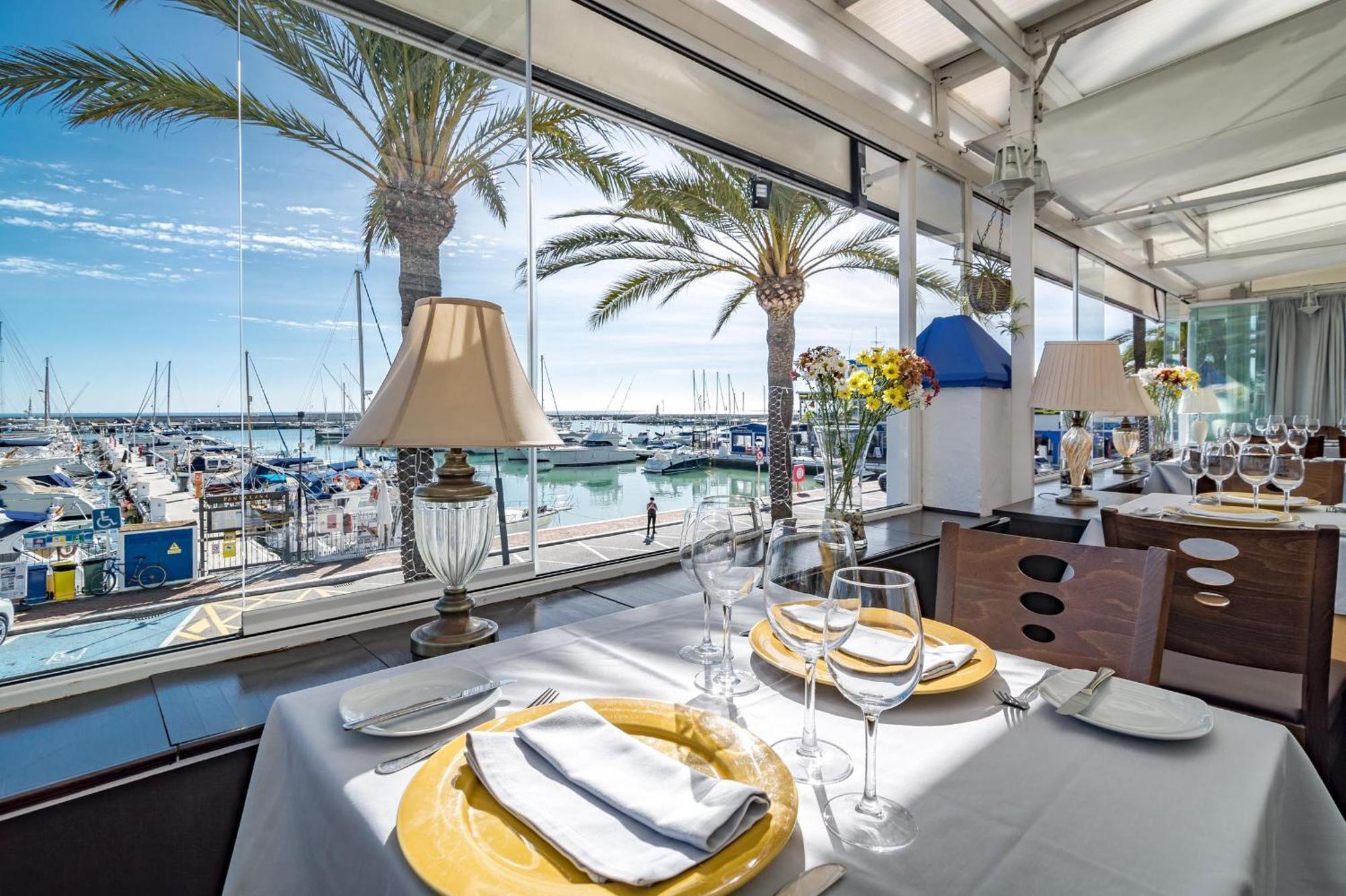 Cp - Modern Beachside Apartment In Estepona Exteriér fotografie